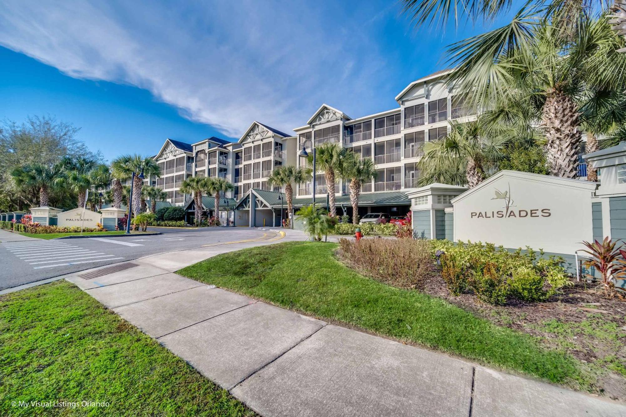 Near 2br King Queen With Hot Tub & Games *